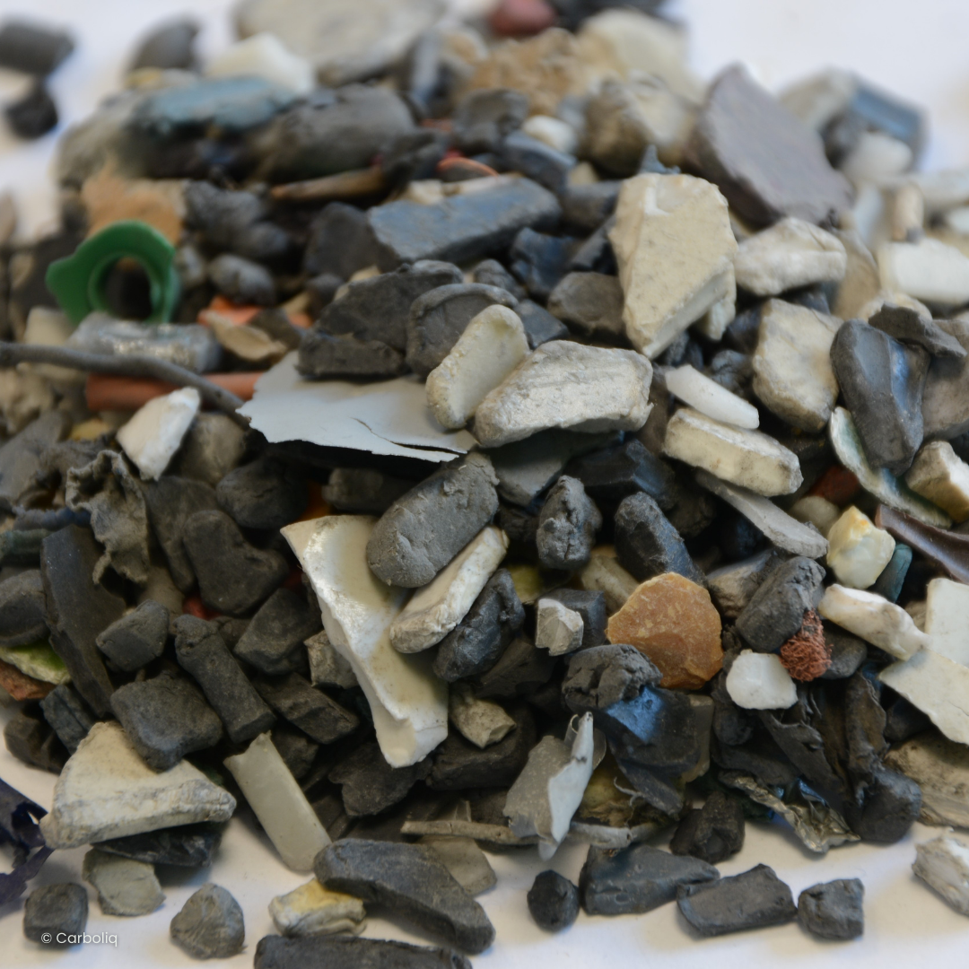 Carboliq verarbeitet schwer zu recycelnde WEEE-Kunststoffe aus der Elektronikindustrie.